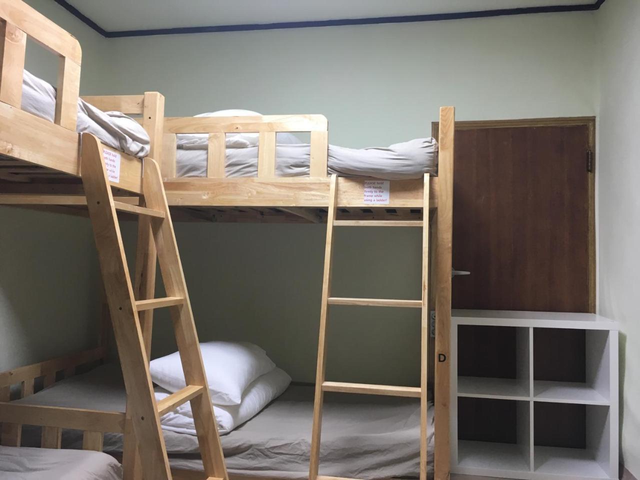 釜山 バックパッカーズホステル 部屋 写真